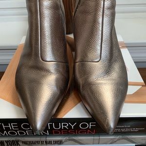 FLASH SALE!! Karl Lagerfeld gold booties